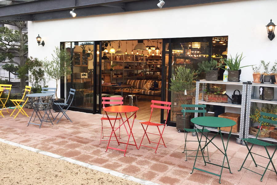 Transit ジェームス山テラス店　